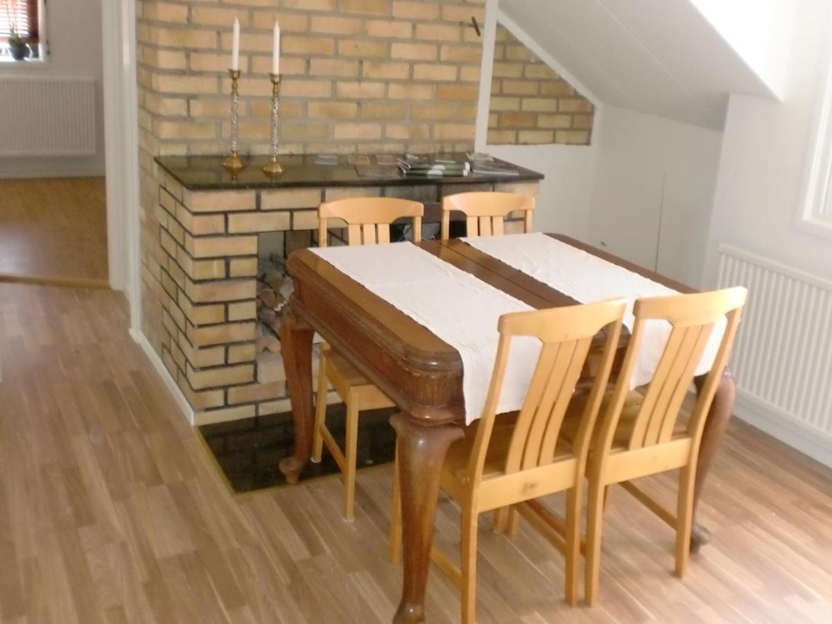 Trollhaettans Bed And Breakfast Екстер'єр фото
