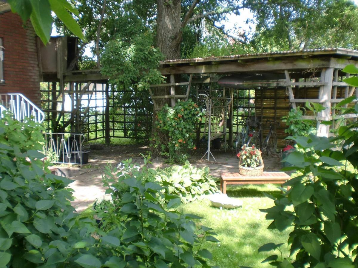 Trollhaettans Bed And Breakfast Екстер'єр фото