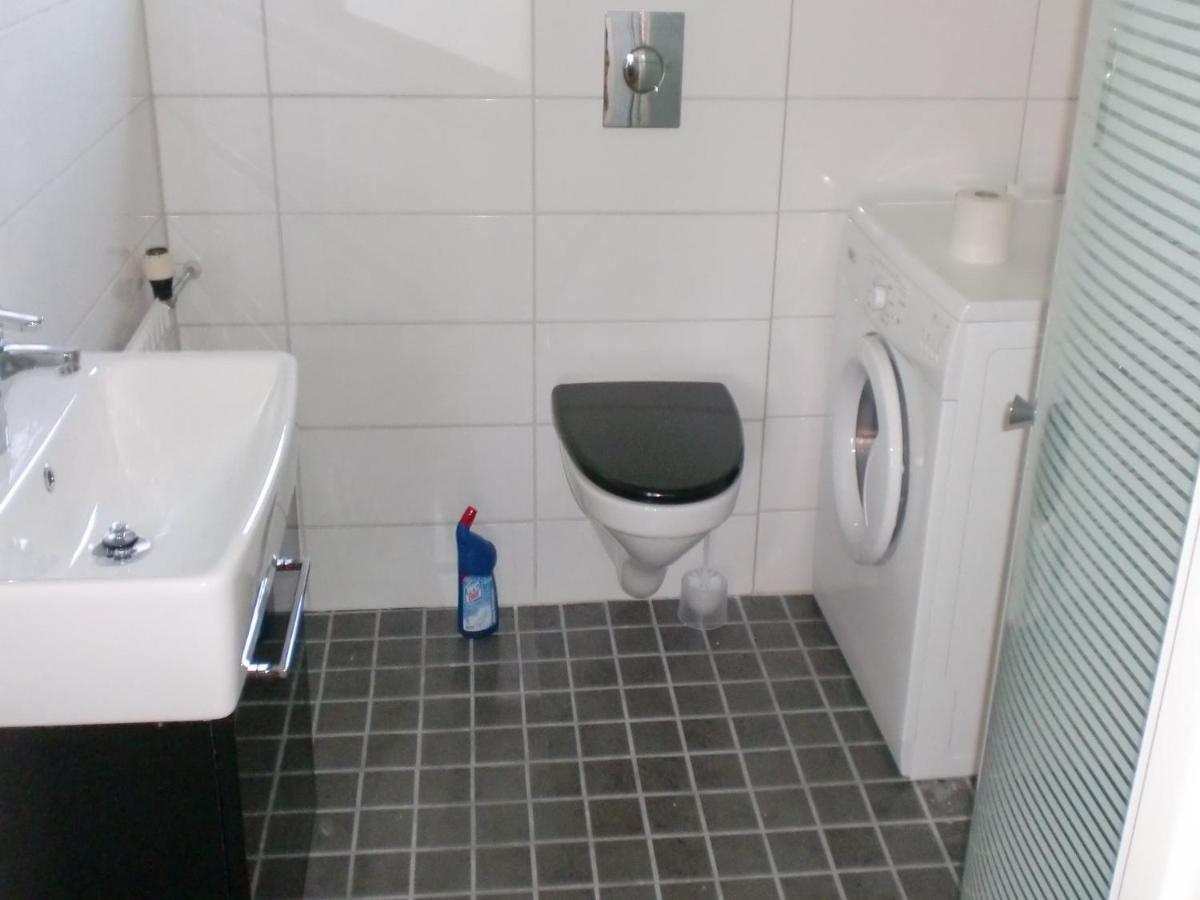 Trollhaettans Bed And Breakfast Екстер'єр фото